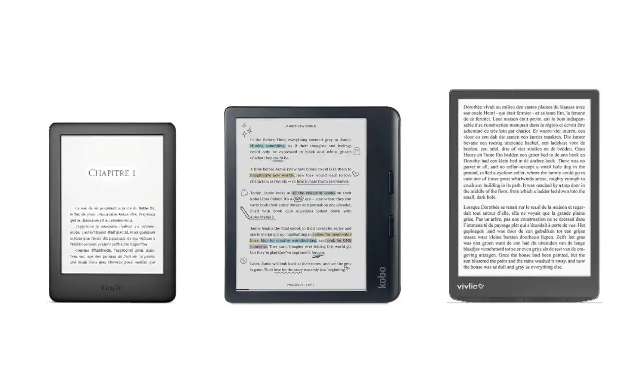 Trois liseuses affichant des livres num&eacute;riques. L'une d'elles montre un prix livre Kindle.